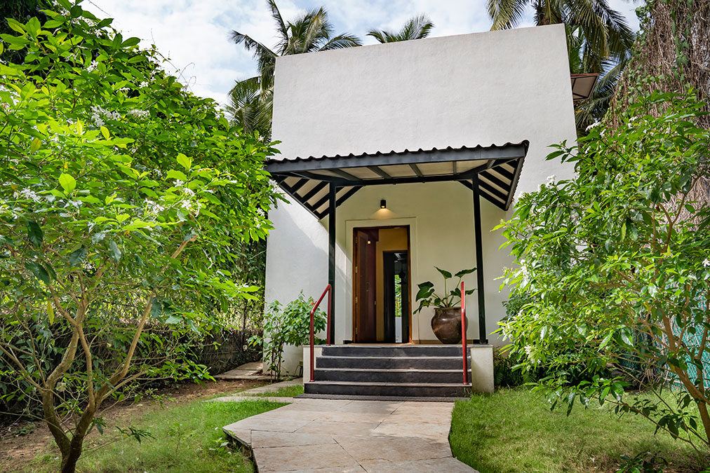 Gemini two-storey garden cottage, Raht Aashyana Lakhanpal, Candolim, Goa